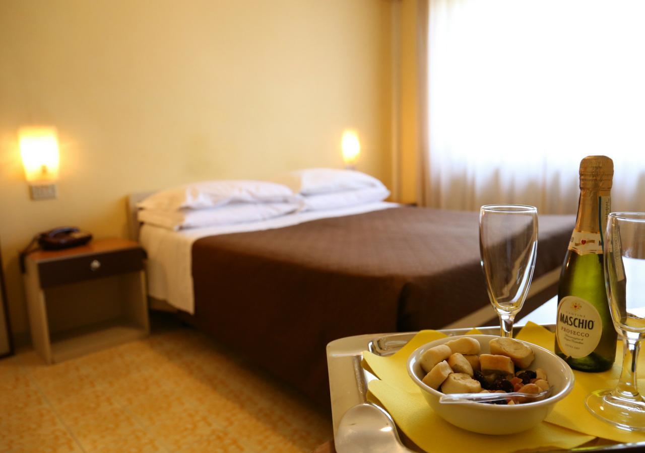 Hotel Sole Nocera Inferiore Exteriör bild