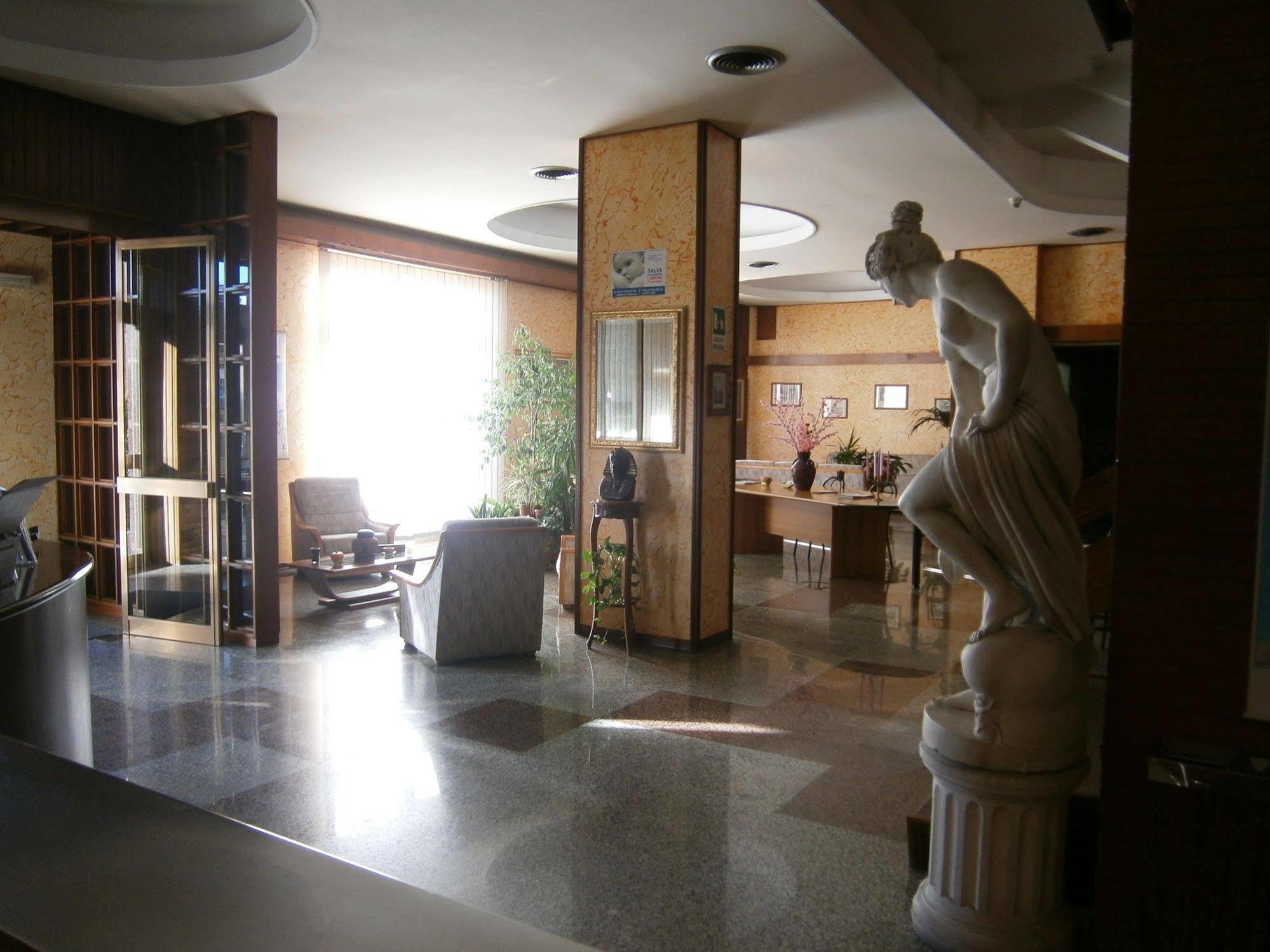 Hotel Sole Nocera Inferiore Exteriör bild